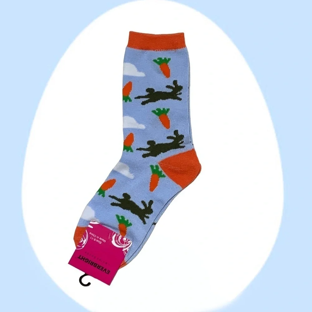 Everbright Easter Socks Women’s Bunny Carrots 9-11 Blue Multicolor